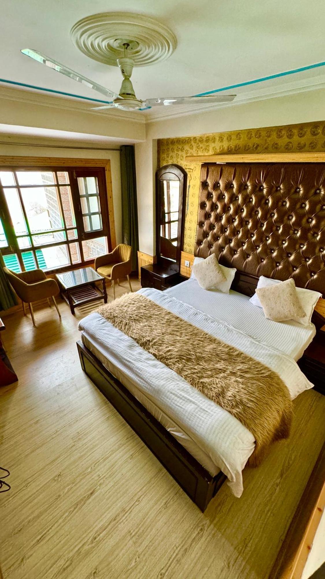 Hotel Apple Regency Shimla Exterior photo